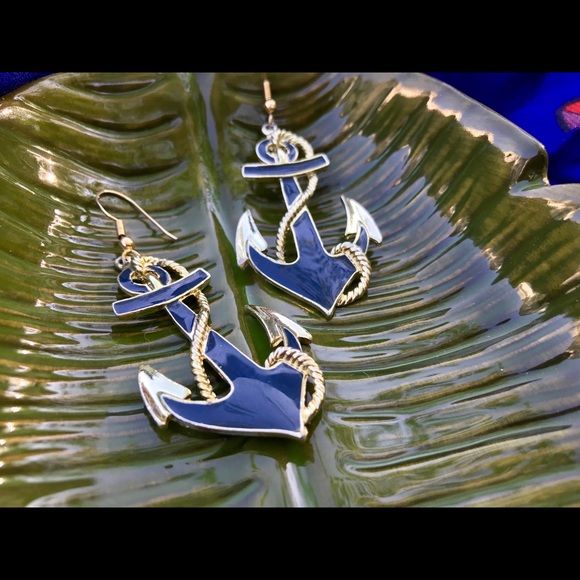 LOVE! Genuine Vintage! Nautical Earrings! ⚓️💫 - Picture 2 of 5